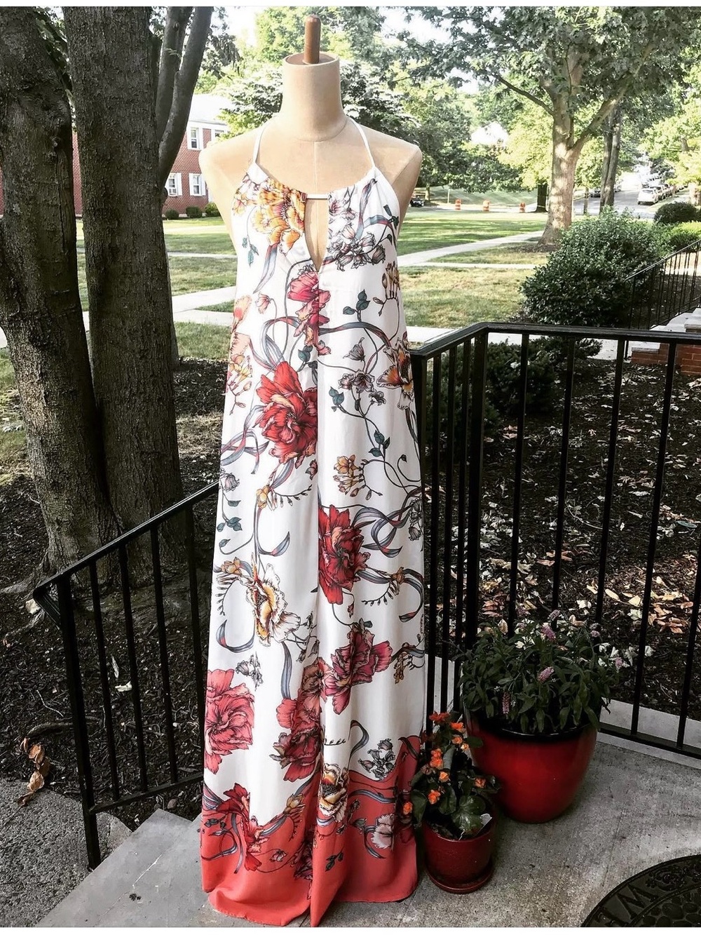 Flying Tomato White Maxi Dress with Red Floral Print